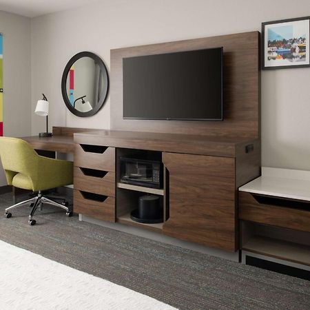 Hampton Inn And Suites Seattle - Airport / 28Th Avenue Сиатак Екстериор снимка