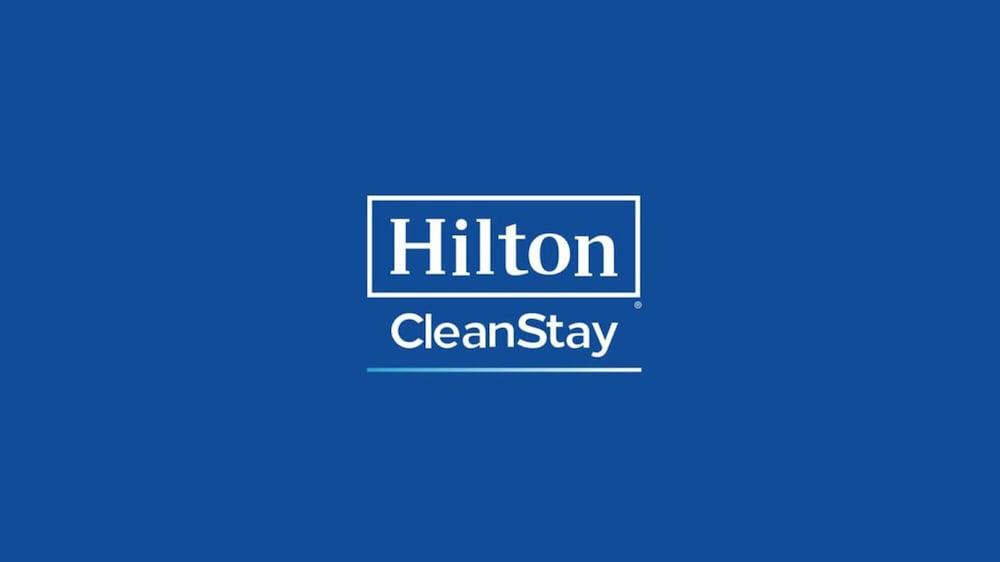 Hampton Inn And Suites Seattle - Airport / 28Th Avenue Сиатак Екстериор снимка