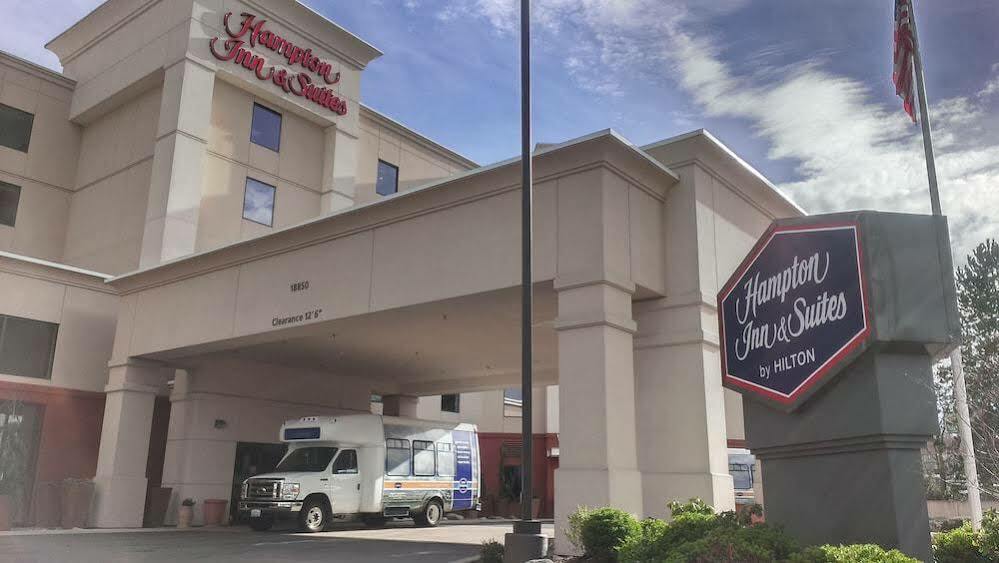 Hampton Inn And Suites Seattle - Airport / 28Th Avenue Сиатак Екстериор снимка